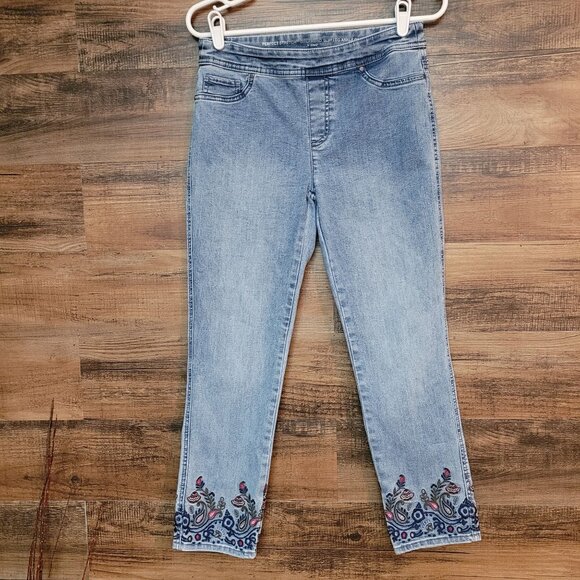 Chico's Jeans 00=2 Perfect Stretch Girlfriend Slim Leg Ankle Mid Rise Floral - Picture 1 of 10